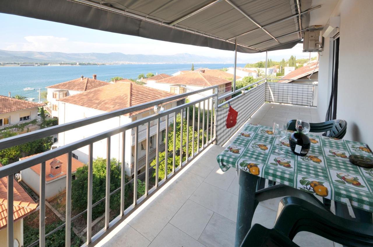 Apartman Elena Trogir Exterior foto